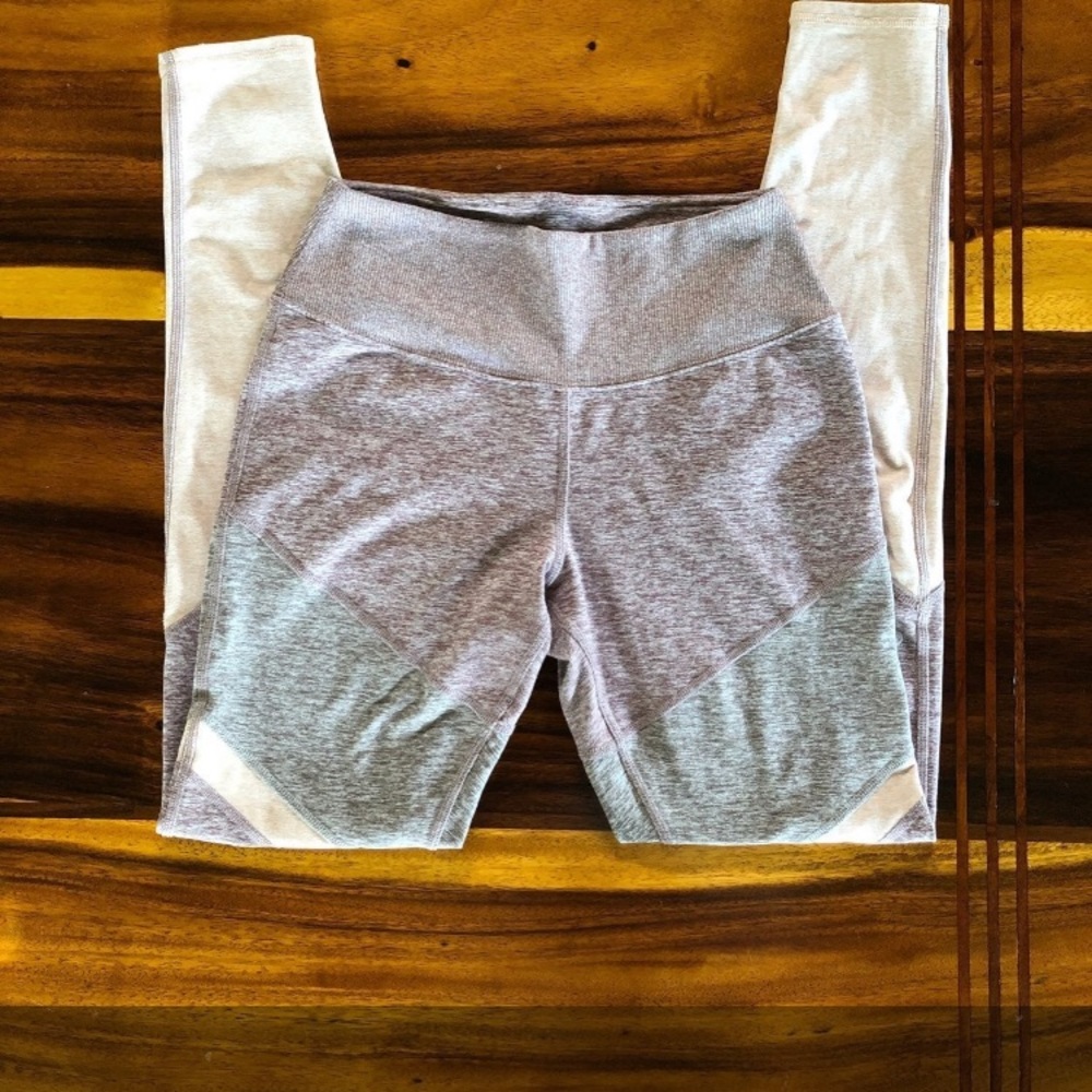 Alo Alosoft Sheila legging - Picture 5 of 8